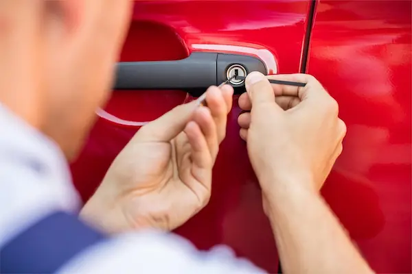 Chaveiro automotivo 24 horas - Soluções rápidas e eficazes